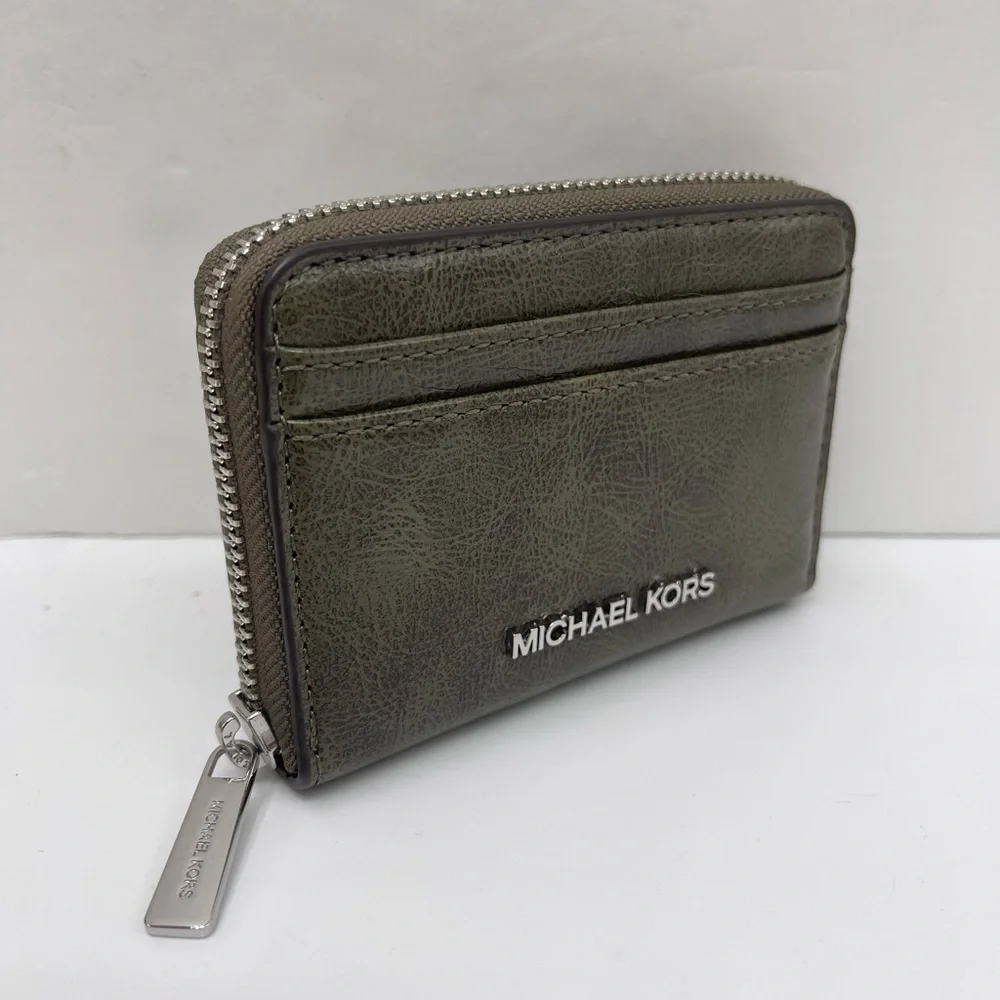MICHAEL KORS Jet Set Medium Distressed Zip Around Card Case Olive NWT